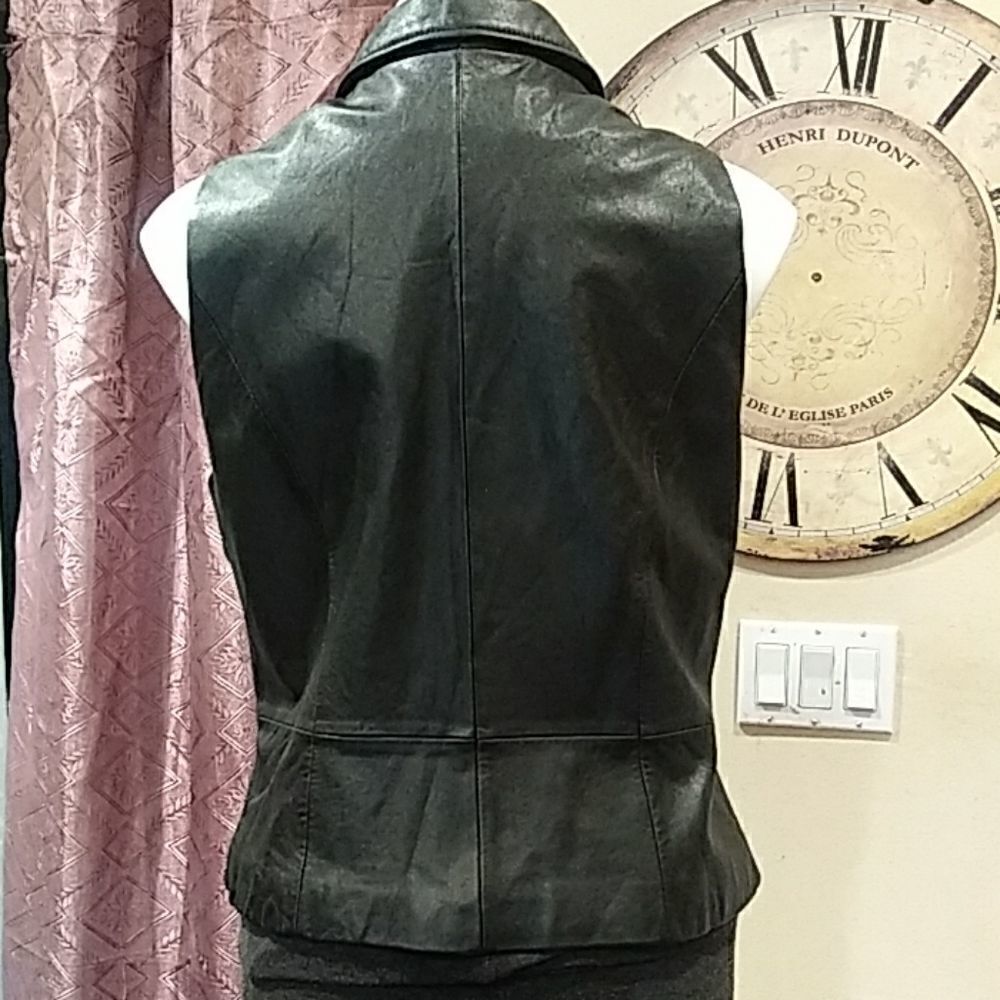 Jacket - Picture 2 of 8
